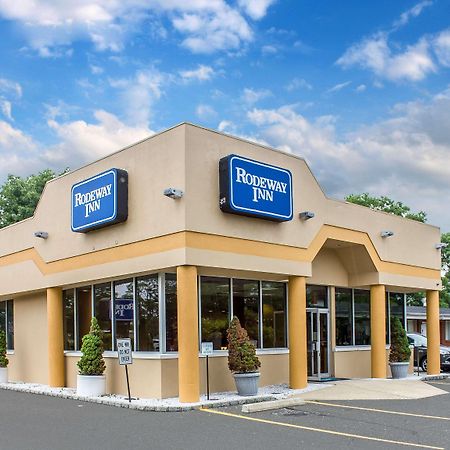 Rodeway Inn Macarthur Airport Ronkonkoma Exterior foto