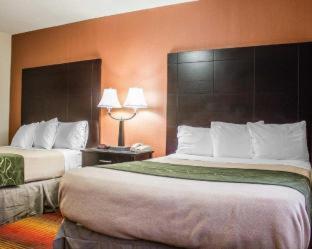 Rodeway Inn Macarthur Airport Ronkonkoma Zimmer foto